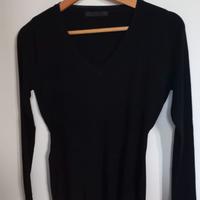 Maglietta in maglia nera scollo V