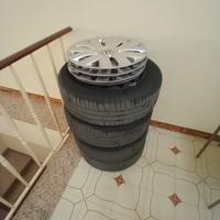 Gomme + cerchi POLO R6 