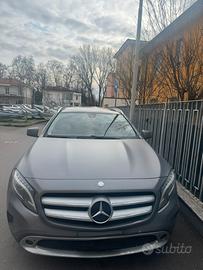 MERCEDES BENZ 180 diesel Ancora 1 anno garazia