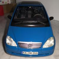 MERCEDES-BENZ A-KLASSE, 1/18 MAISTO