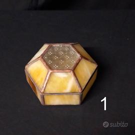 Scatola esagonale portagioie, artigianale.