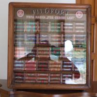 Espositore Cucirini tre cerchi anni 60