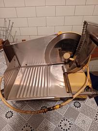 Affettatrice elettrica