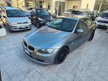 BMW 320 d cat Coupé Futura_MANUALE