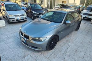 BMW 320 d cat Coupé Futura_MANUALE