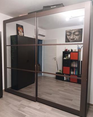 Armadio, letto e comodini