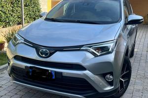 TOYOTA RAV 4 HIBRYD 2017