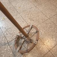 sci vintage in legno