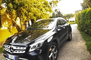 Mercedes GLA 200D 4 matic