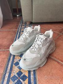 Balenciaga Triple s
