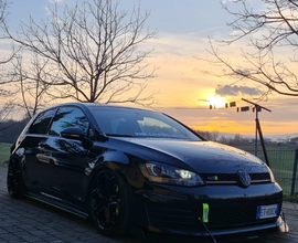 Volkswagen golf 7 gti 2.0