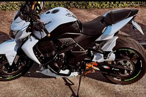 Kawasaki z750R 