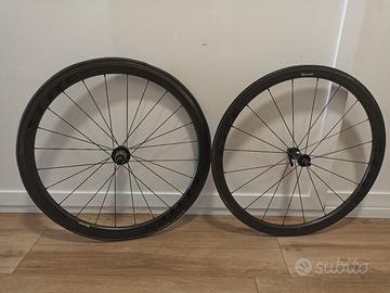 Route bici da corsa elite wheels 