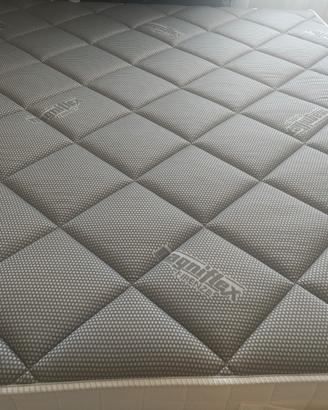 Letto e materasso 2 piazze