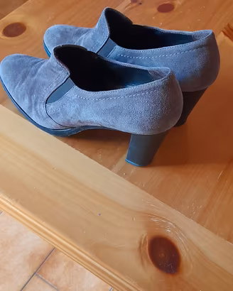 6 paia di scarpe
