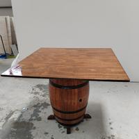 Tavoli a forma di Botte
