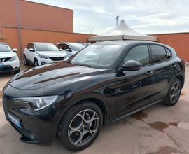 Alfa Romeo Stelvio 2.2 Turbodiesel 160 CV AT8 RWD 