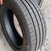 Kumho 225/55-zr17 estive