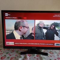 TV Panasonic TX-24E303 - TV LED Ultra HD da 24"