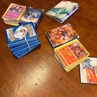 Carte pokemon e 2 mazzi completi sole e luna