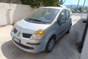Renault Modus 1.5 dCi 82CV Confort Dynamique
