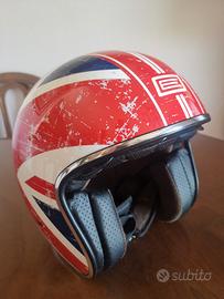 Casco jet