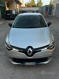 RENAULT CLIO 1.5 DIESEL 75 CV PERFETTA NUOVA