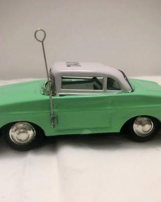 Travelling Car MF 713 auto a frizione con scatola