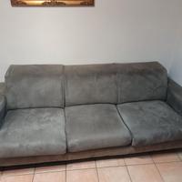 DIVANO 4 POSTI