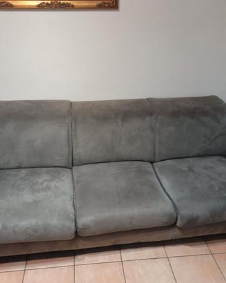 DIVANO 4 POSTI