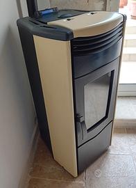 Stufa a pellet Extraflame Melinda Idro Steel