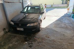 Opel Vectra 2.0 - anno immatricolazione 1998
