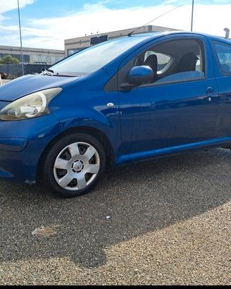 Toyota Aygo 1.0 12V VVT-i 5 porte Now