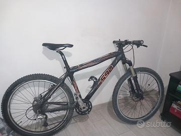 Bicicletta mtb Bottecchia 590fx Carbonio