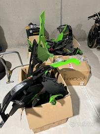 Ricambi kawasaki ninja zx4-rr 2024