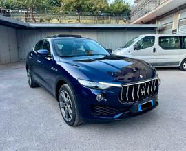 MASERATI LEVANTE Q4 3.0 250cv 2017 acc permute