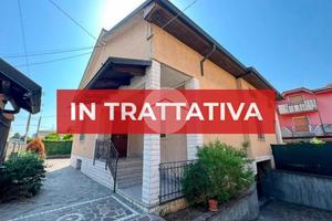 VILLA SINGOLA A CASTREZZATO