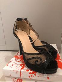 Scarpa Diva a spillo nero