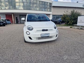 FIAT 500e 42 kWh Icon U984