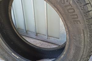 Pneumatici Bridgestone 185/60 R15 88H T052