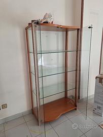 Vetrina per oggetti preziosi o esposizione