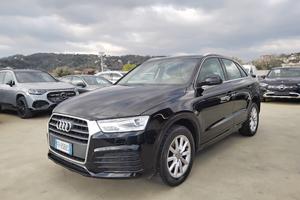 AUDI Q3 I 2015 - Q3 2.0 tdi Business 120cv