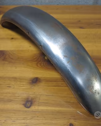 Parafango anteriore universale per moto custom