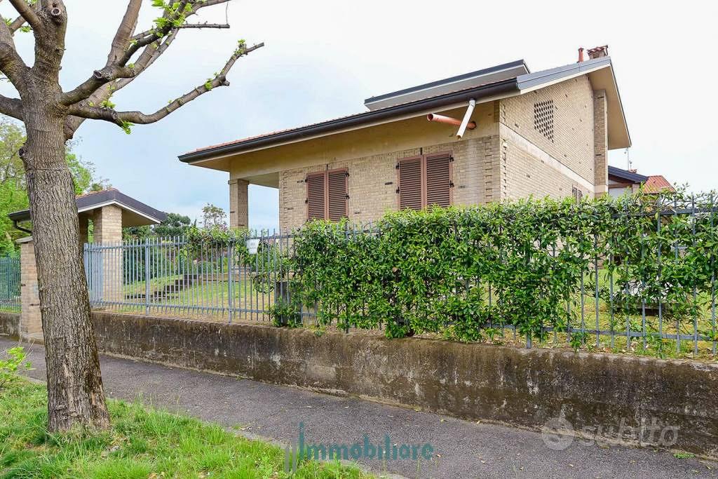 Casa – Giussano, Robbiano - Vista 3