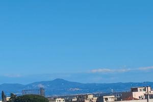 Ampio appartamento ultimo piano