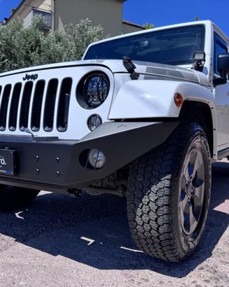 Jeep Wrangler Unlimited 2.8 CRD DPF Sahara Auto