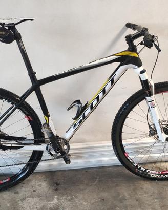 Scott scale RC 700