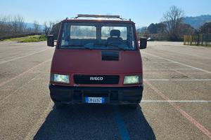 carroattrezzi Iveco daily 