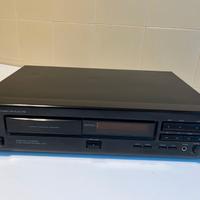 Lettore CD Onkyo DX-710