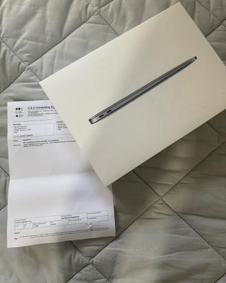 Apple Macbook Air